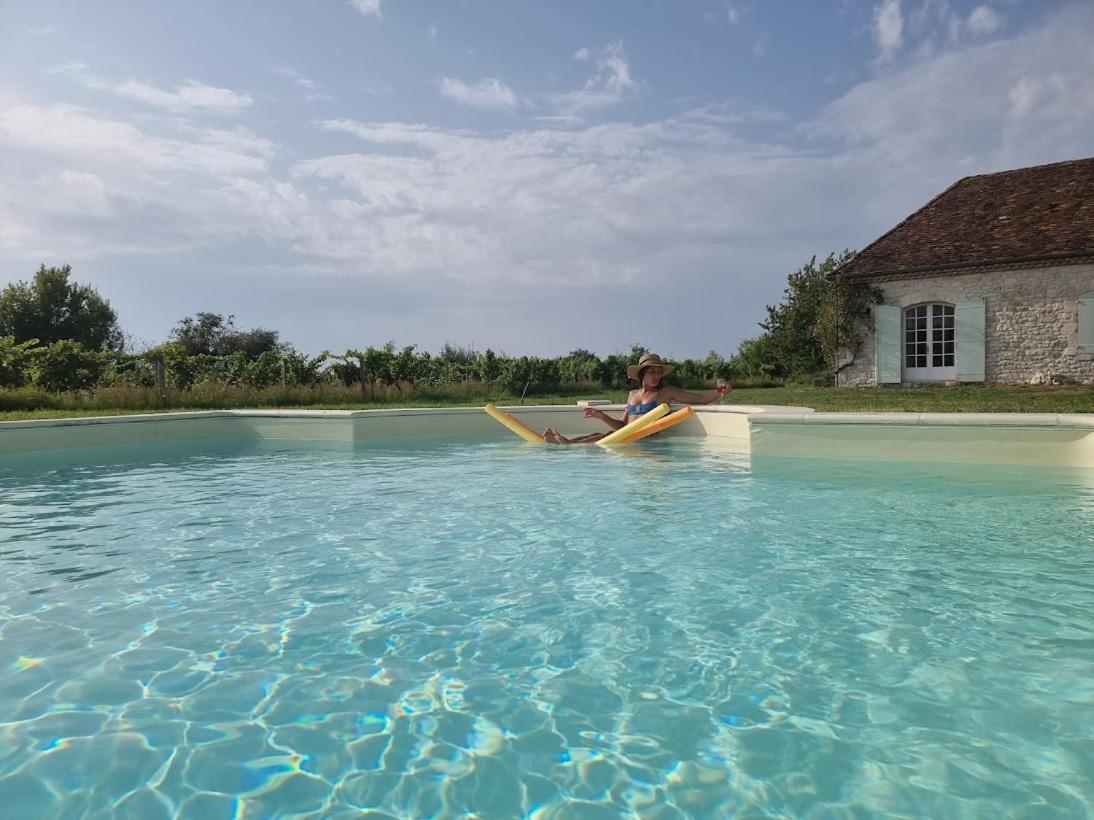 Clair De Vigne Hotel มงบาซิญัค ภายนอก รูปภาพ
