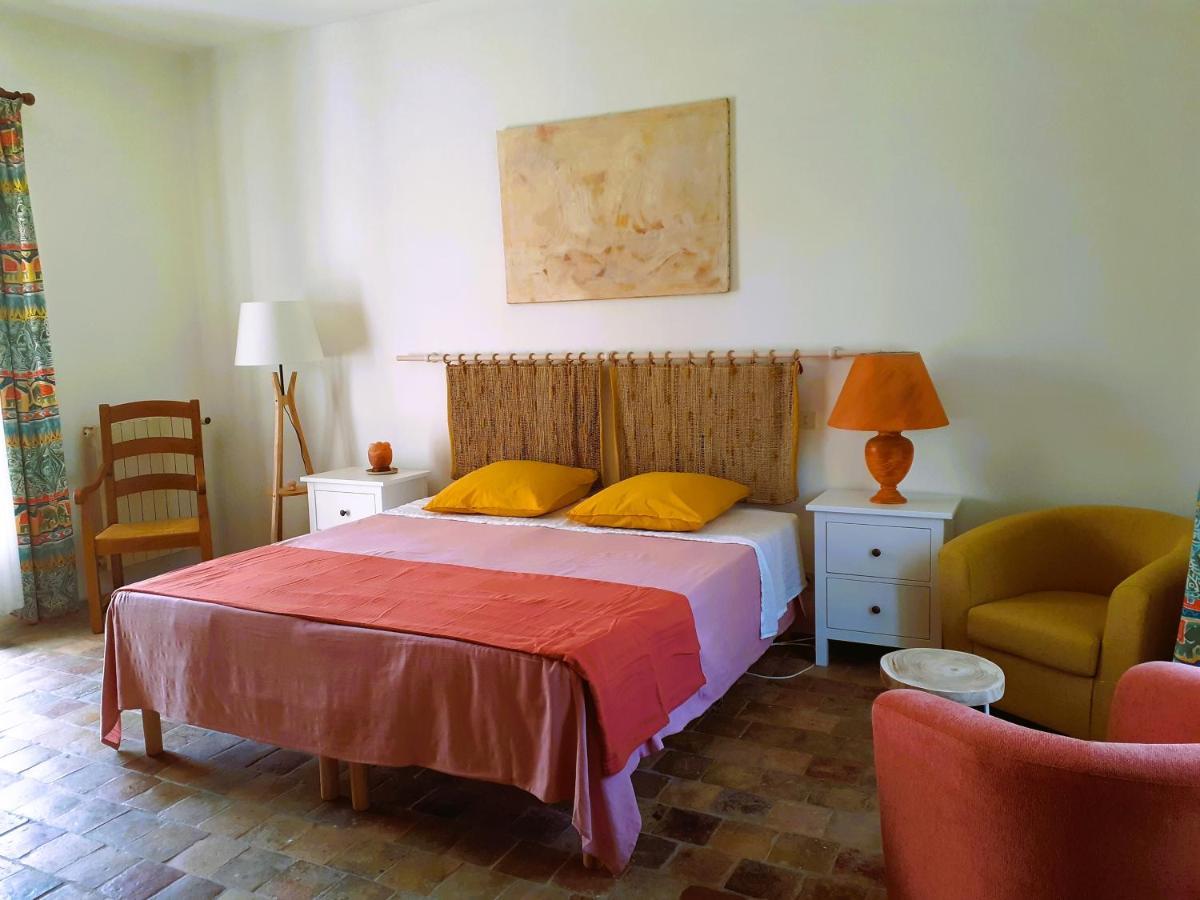 Clair De Vigne Hotel มงบาซิญัค ห้อง รูปภาพ
